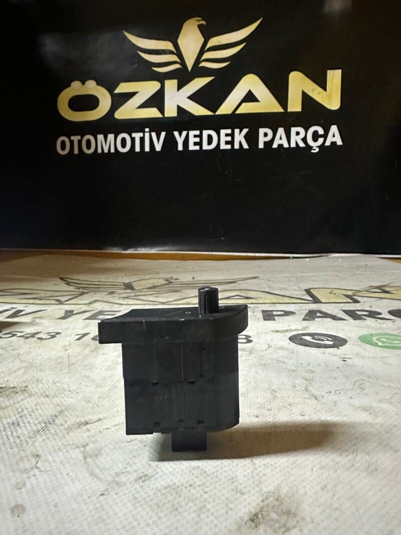Audi A4 , S4 , ( B7 Kasa ) Far , Uzaklık , Ayar Düğmesi Çıkma 8E1919094B , 8E1 919 094 - Görsel 3