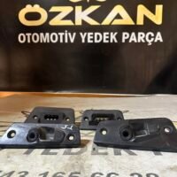 T5 Transporter Sürgülü Kapı Kilit Aparatları 7H0843640D , 7H0843838C